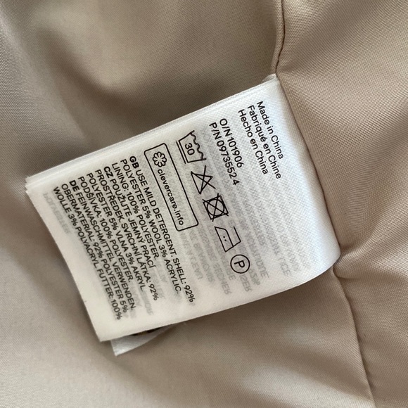 H&M ‘shacket’ - warm and comfortable, lined with side splits and deep pockets - Picture 4 of 5